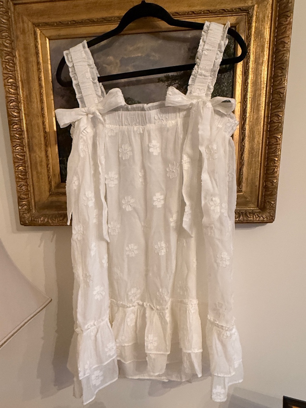 STORIA Babydoll dress. White sheer overlay with floral/bow detail - lined. M.
